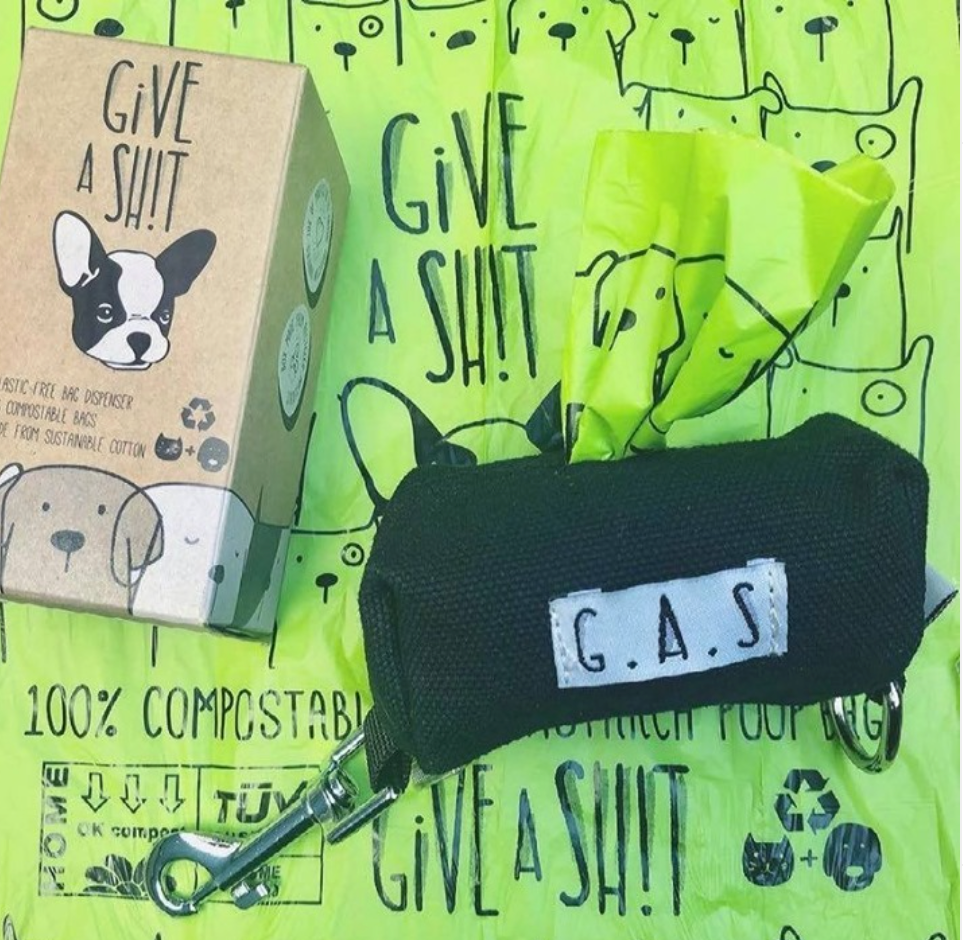 How to choose organic dog poop bags?